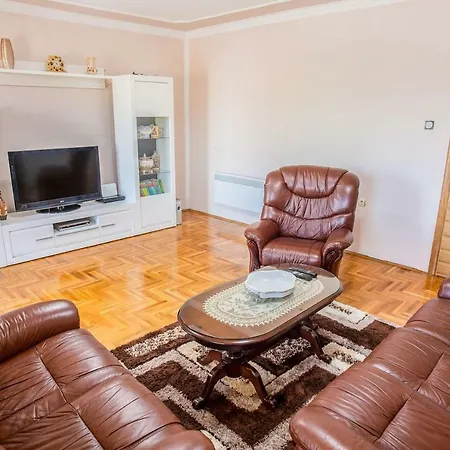 Luxury House Petrovic - Vranjina Skadar * Podgorica