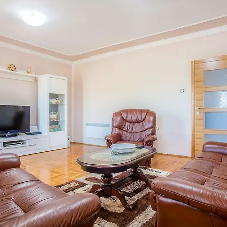 Luxury House Petrovic - Vranjina Skadar