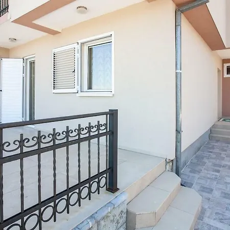 Luxury House Petrovic - Vranjina Skadar Vila