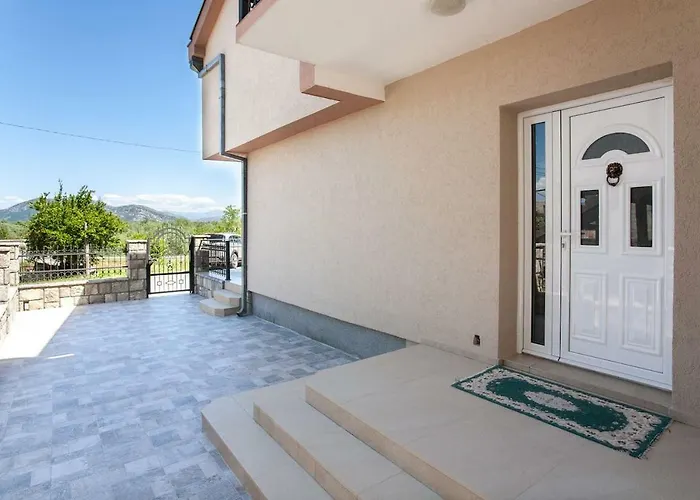 Villa Luxury House Petrovic - Vranjina Skadar